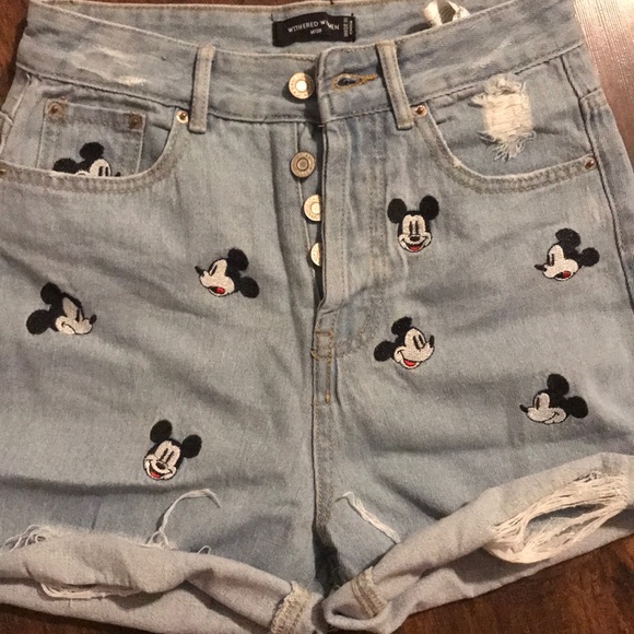mickey jean shorts zara